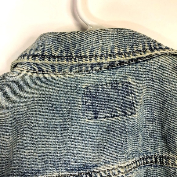 Old Navy Destructed Distressed worn Denim Jacket size large Tall - Picture 8 of 16